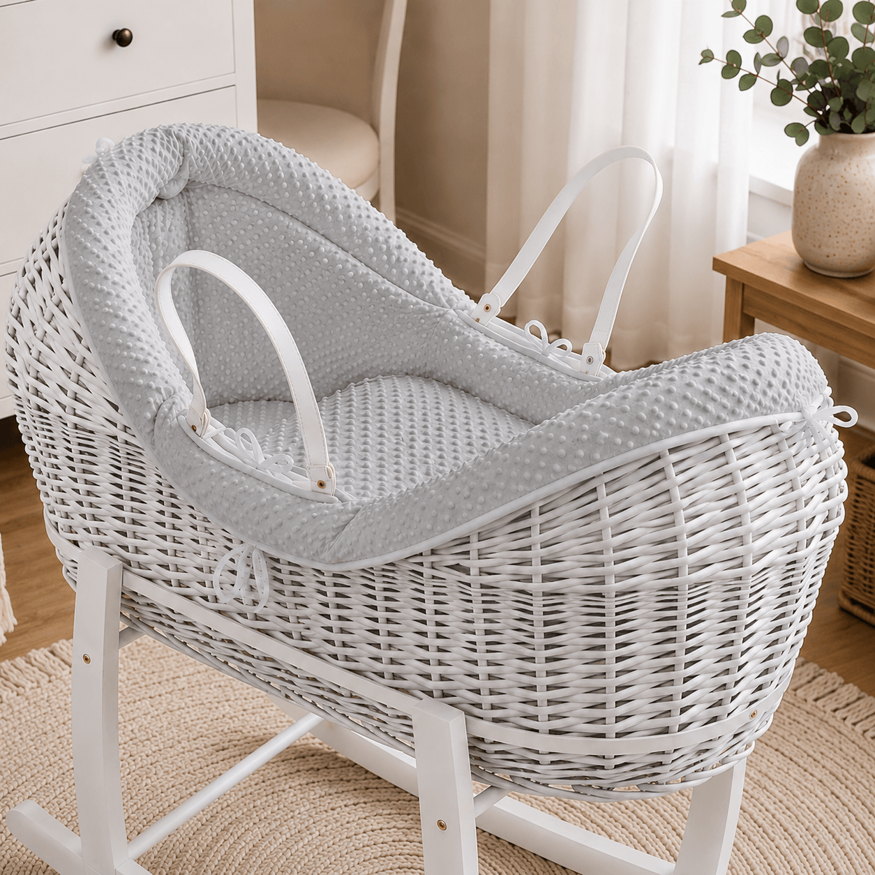 Wicker Deluxe Pod Baby Moses Basket With Stand