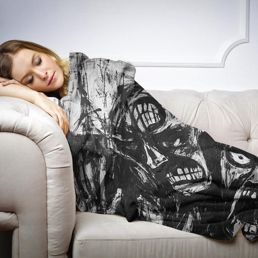 Madness on Monochrome Blanket