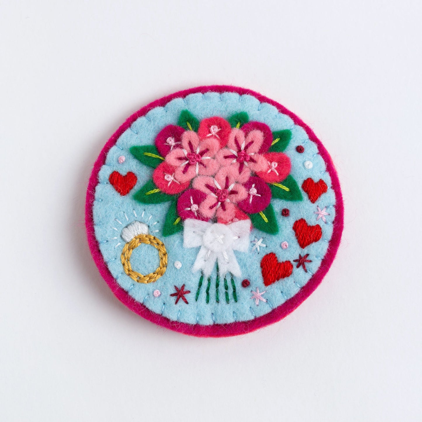 'Bride to Be' Wedding Felt Craft Brooch Kit for Beginners