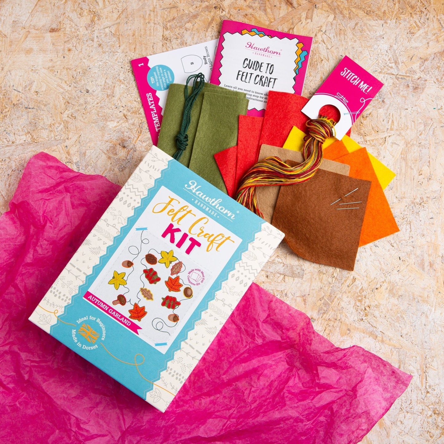 'Autumn Garland' Fall Leaves Felt Craft Kit for Beginners