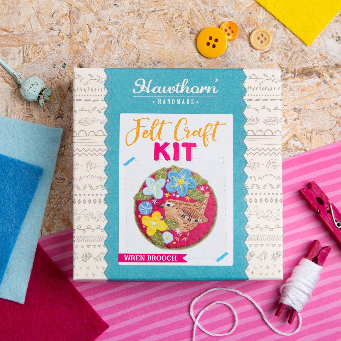 Wren Felt Craft Brooch Kit for Beginners