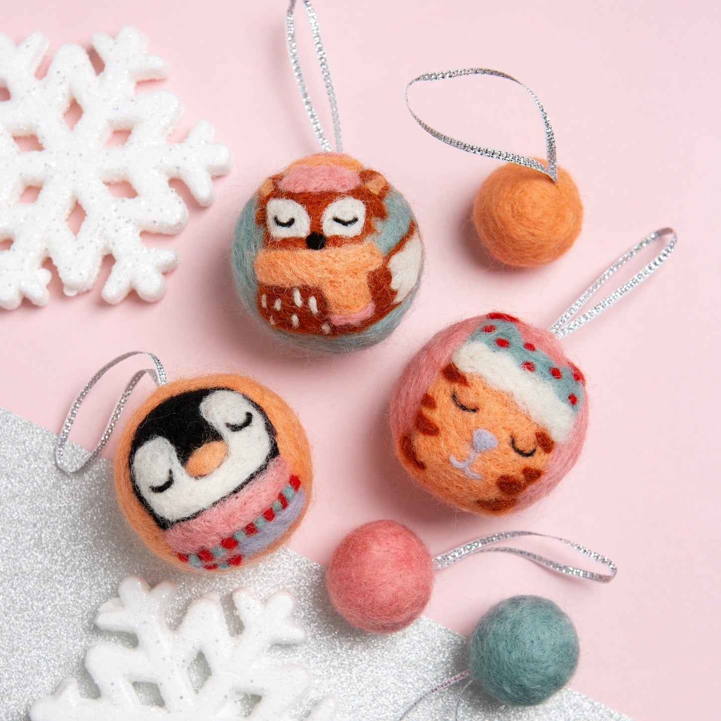Animal Christmas Baubles Needle Felting Decoration Kit