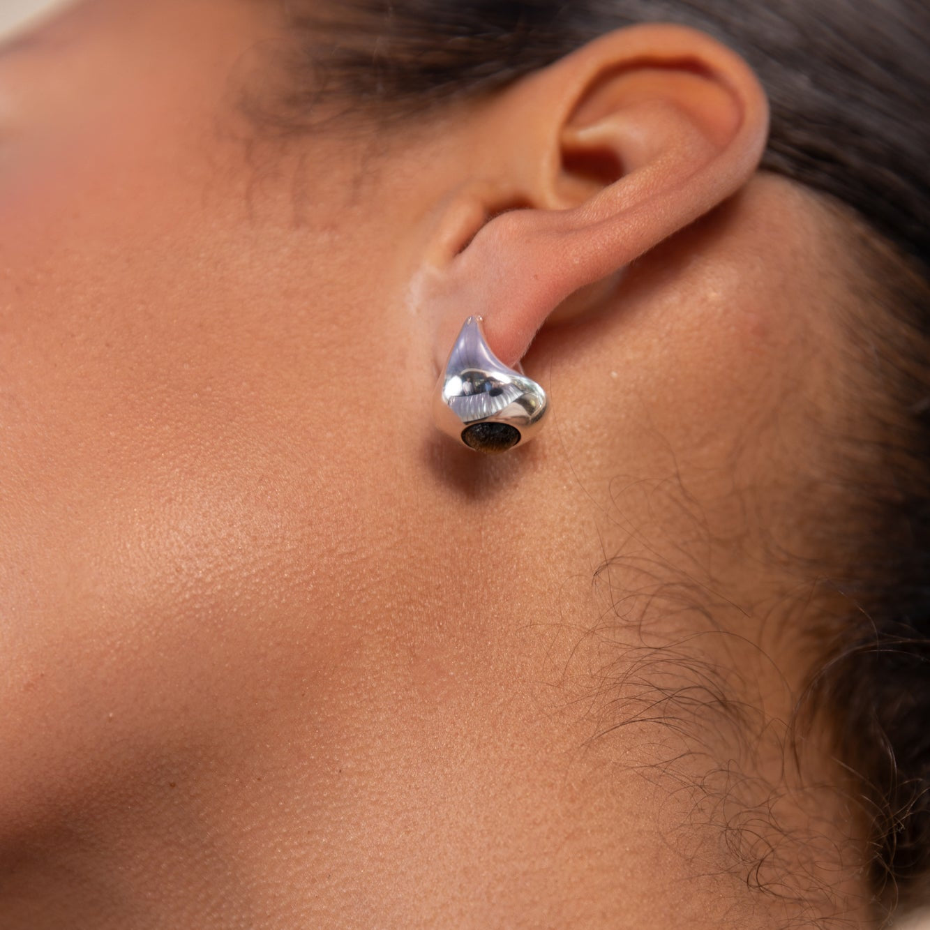 Bold Sol Hoop Earrings with Black Onyx in Silver