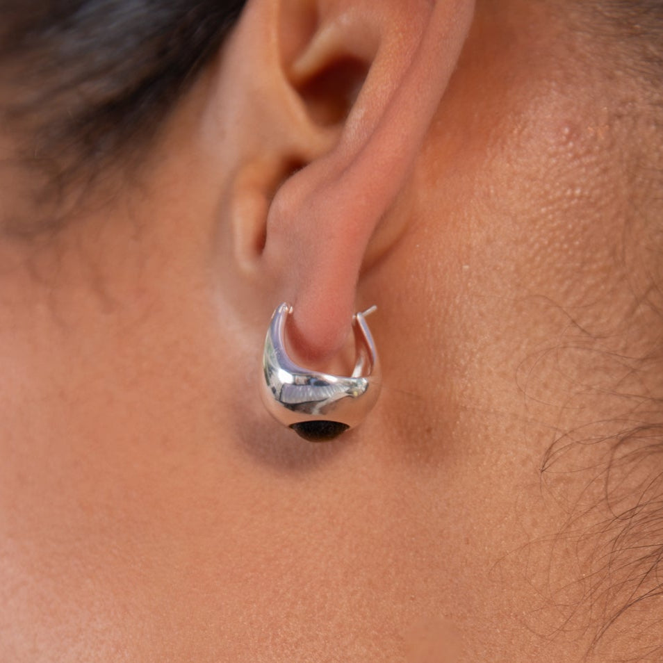 Bold Sol Hoop Earrings with Black Onyx in Silver