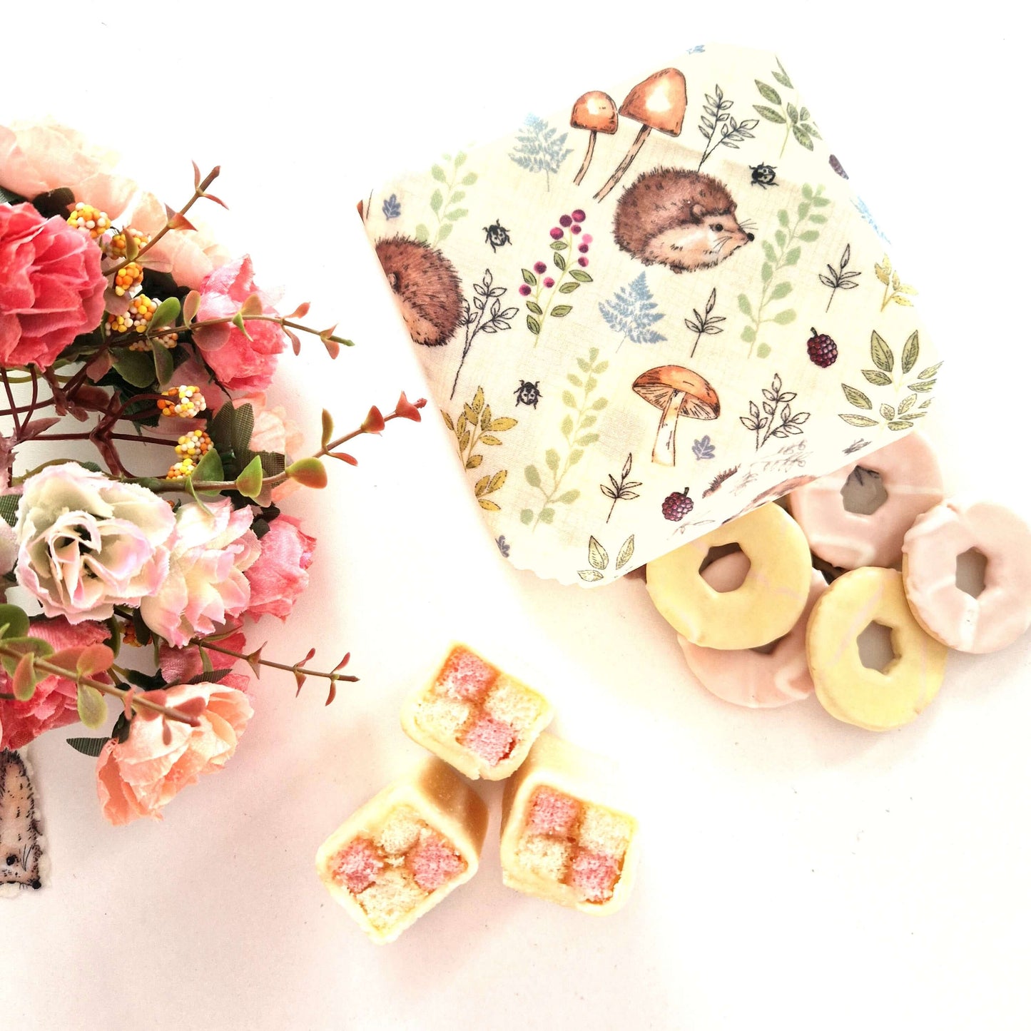 Honey Bee Good Set of 3 Handmade Beeswax Wraps | Hedgehogs