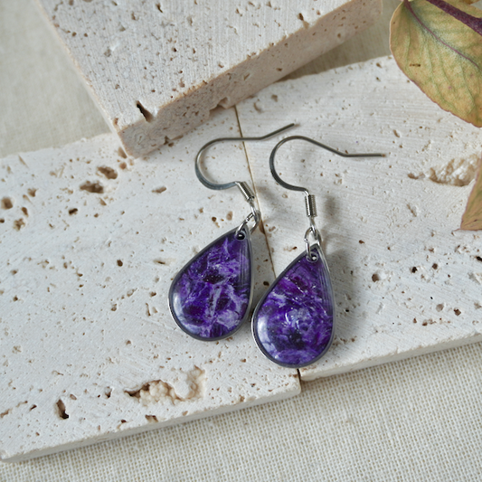 Celestia Hook Teardrop