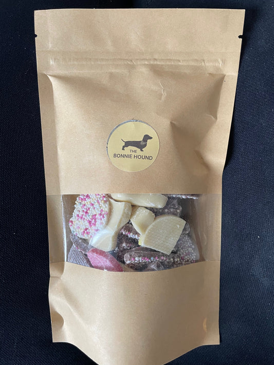 Pick N Mix Chocolate Pouch 150g (broken)