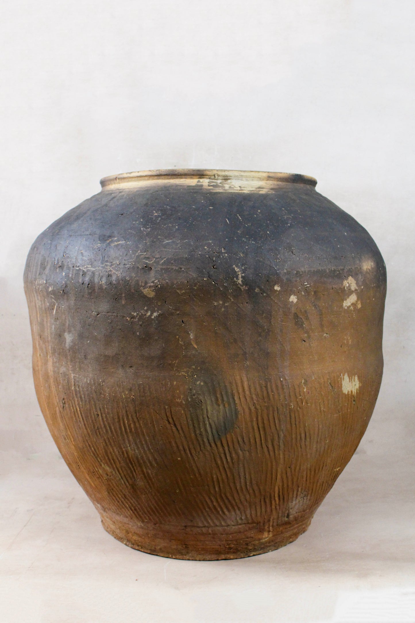 Vintage Dark Brown Pot XL  - Nº 1