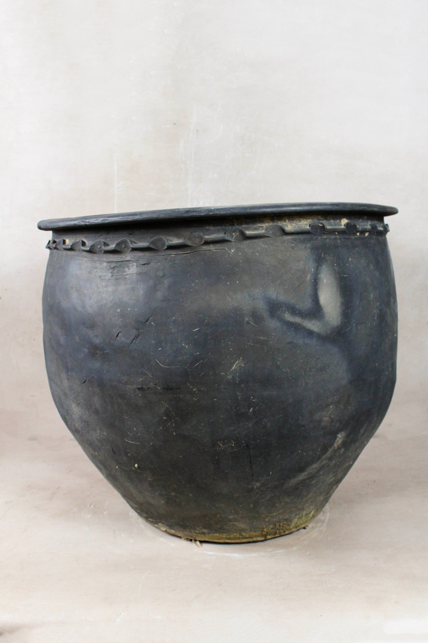 Vintage Dark Pot  XL - Nº 6