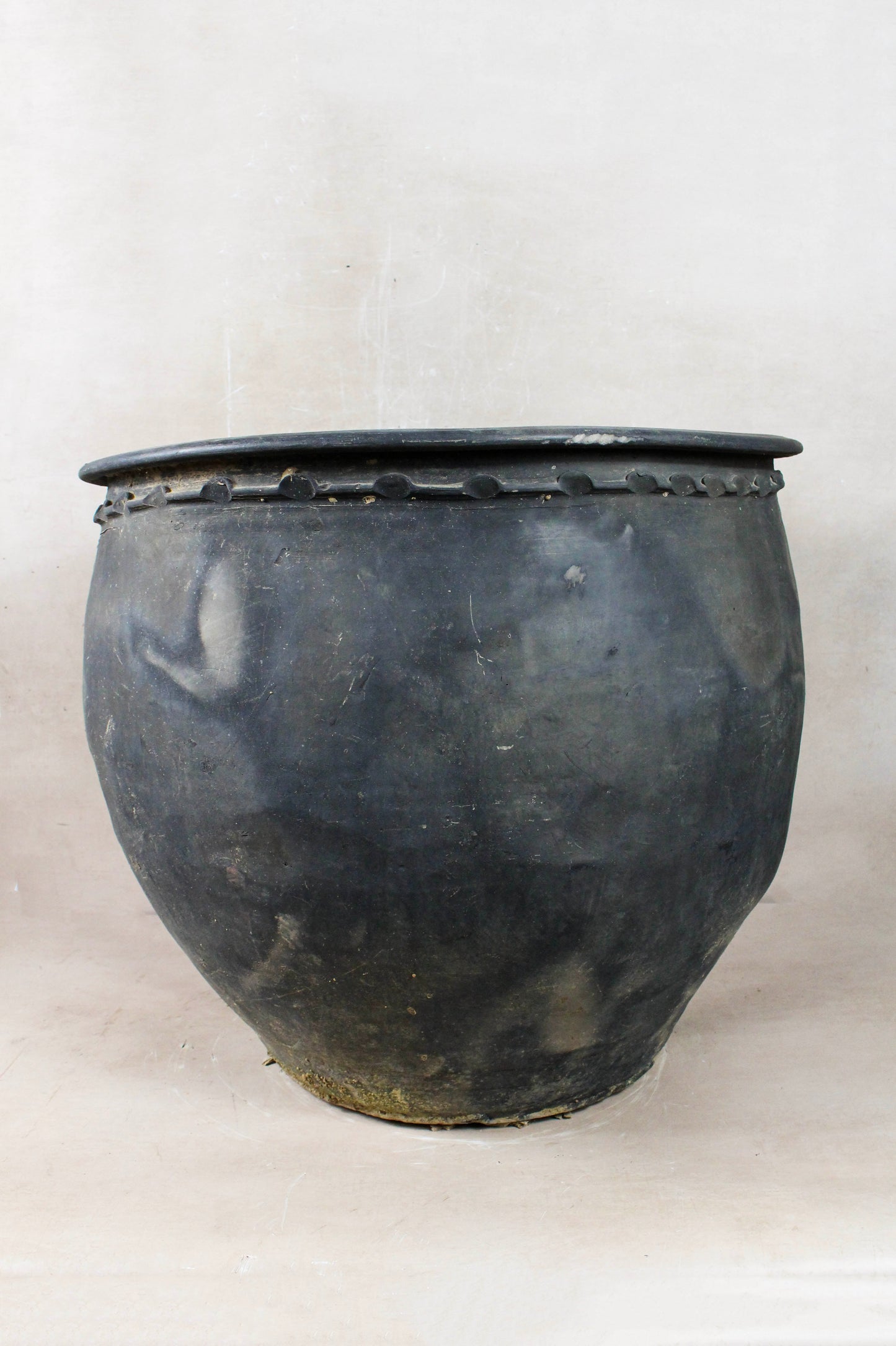 Vintage Dark Pot  XL - Nº 6