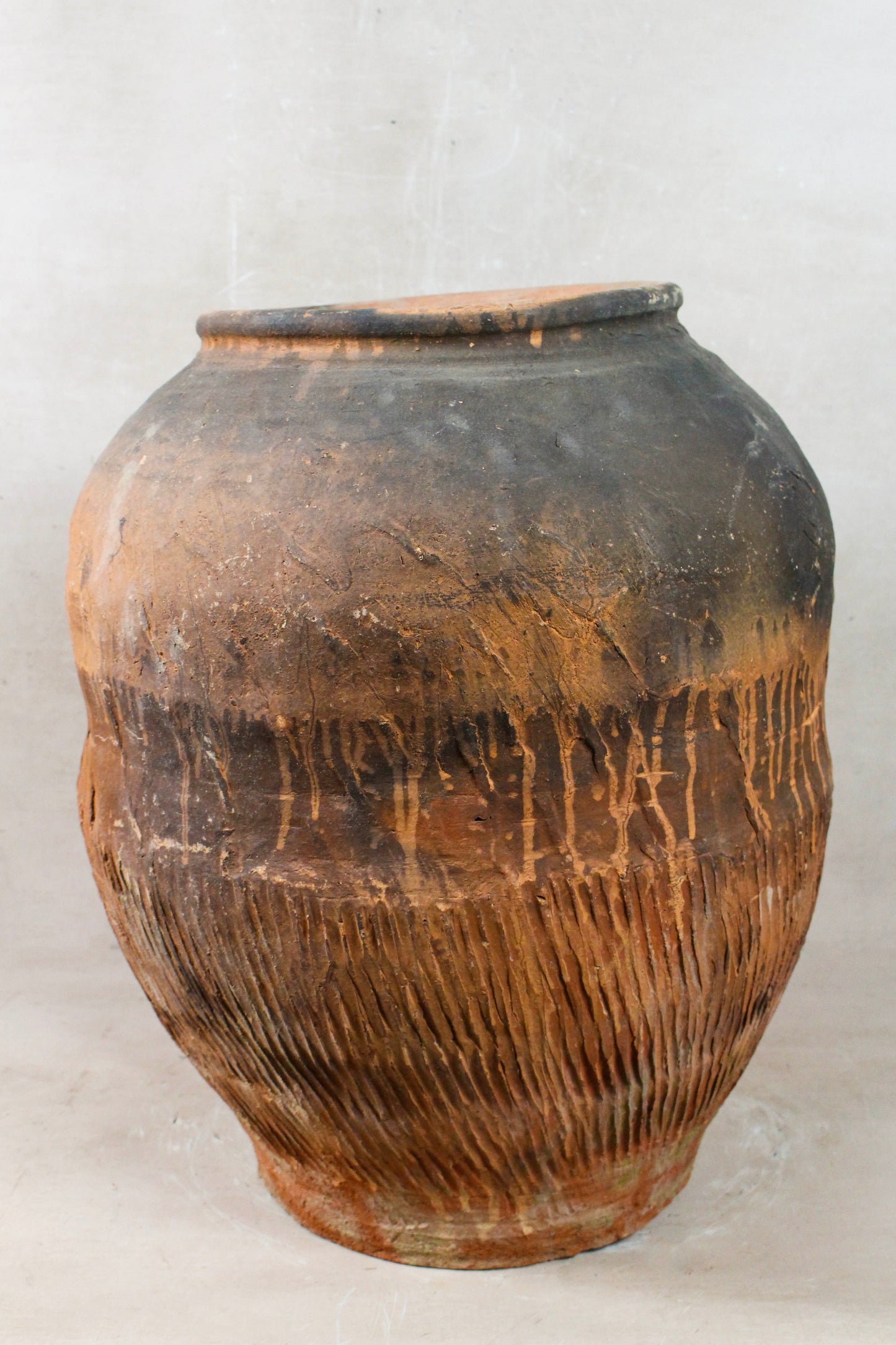 Vintage Dark Pot L - Nº 13