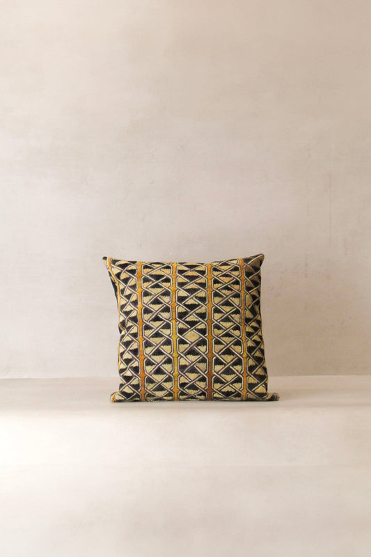 Showa cloth cushion - 74.4