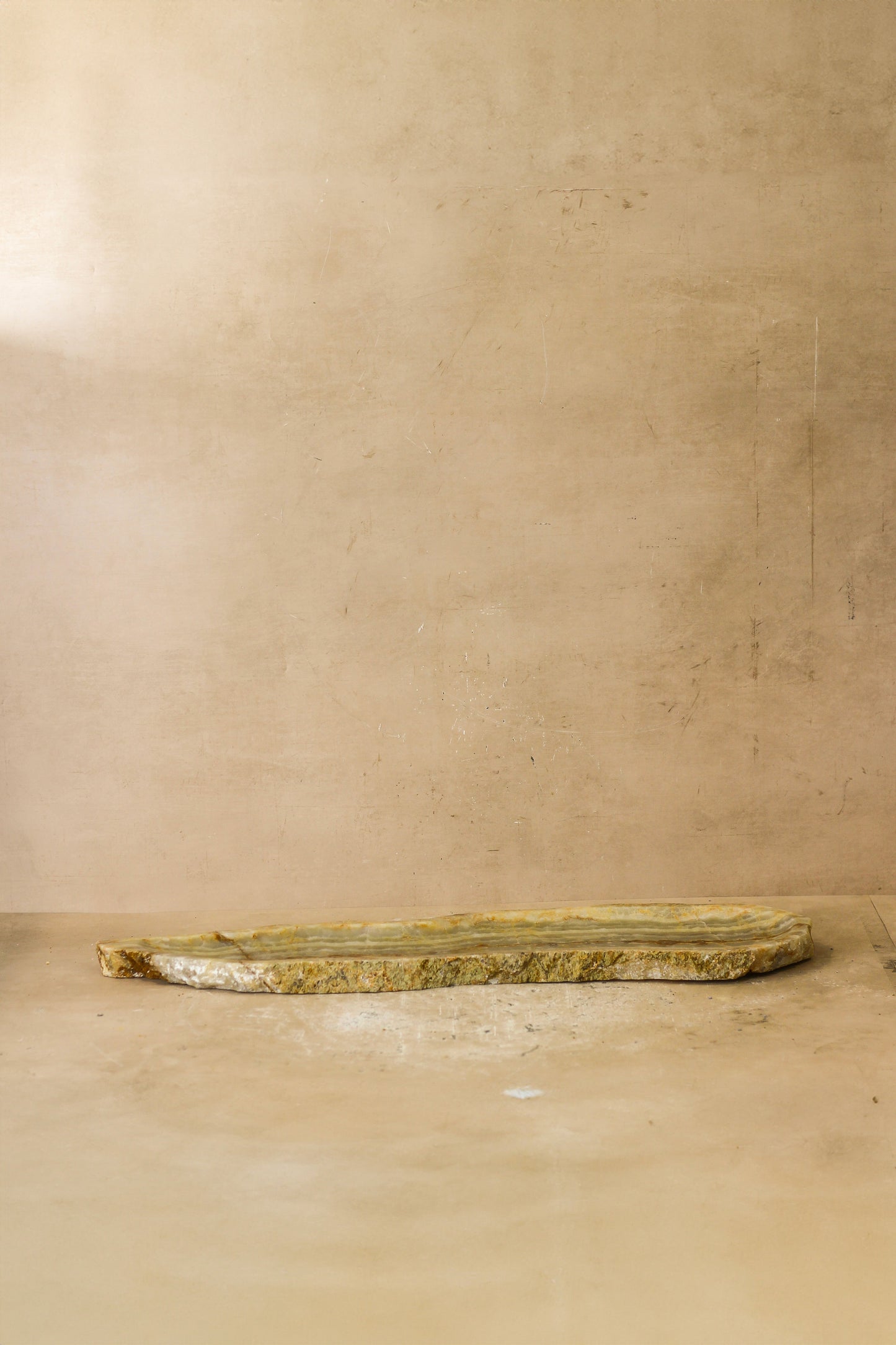 Premium Onyx Tray Raw Edge No 14