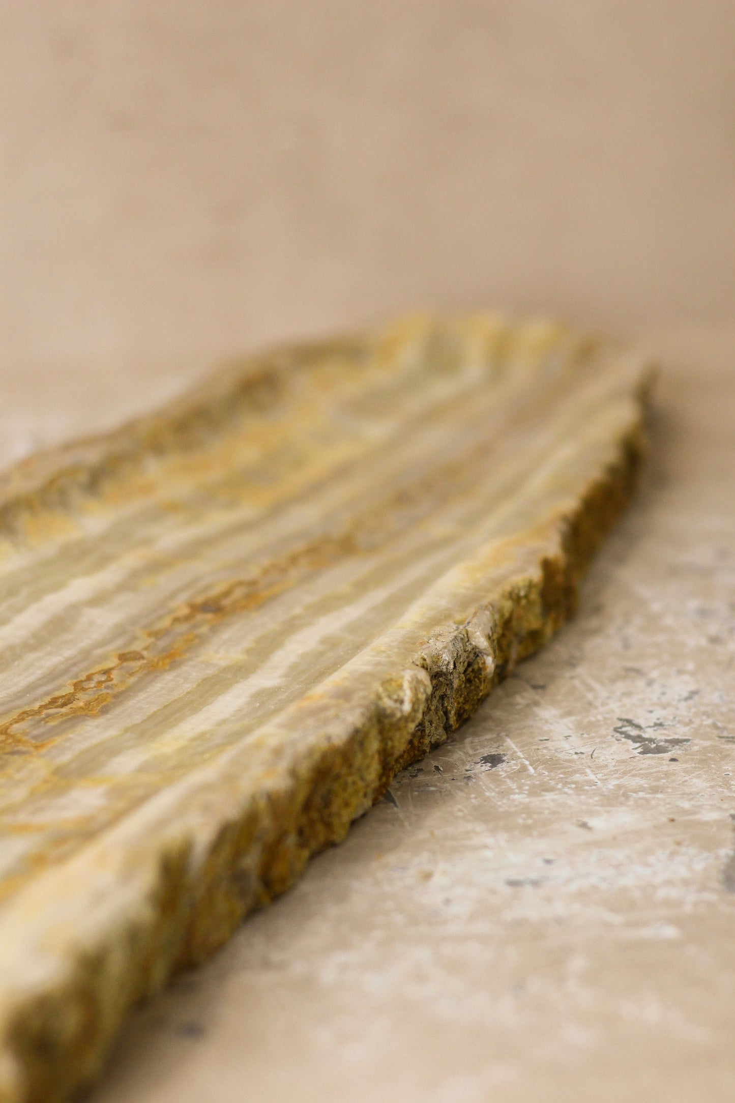 Premium Onyx Tray Raw Edge No 13