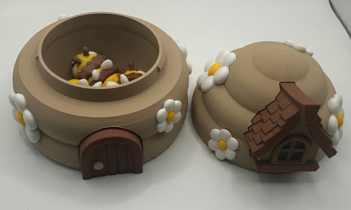 3D Printed Flexi Honey Bee | Articulated Fidget Toy | Cute Desk Buddy | Keychain | Beehive Set | Keyring Gift for Bee Lovers