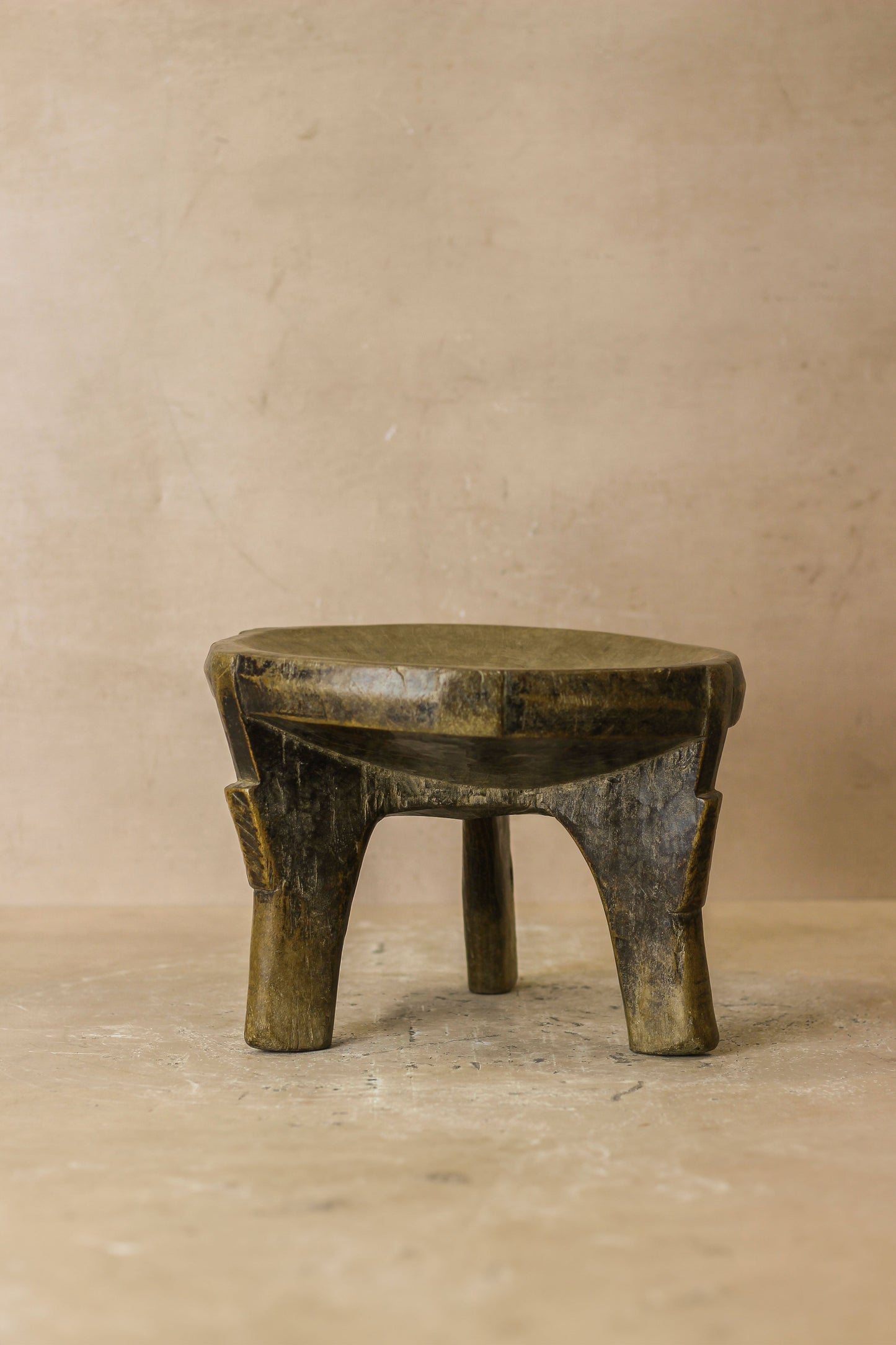 Hehe Iringa stool - Tanzania 44B