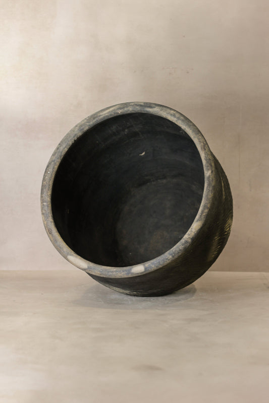 Big Old Grey Asian Pots - L014