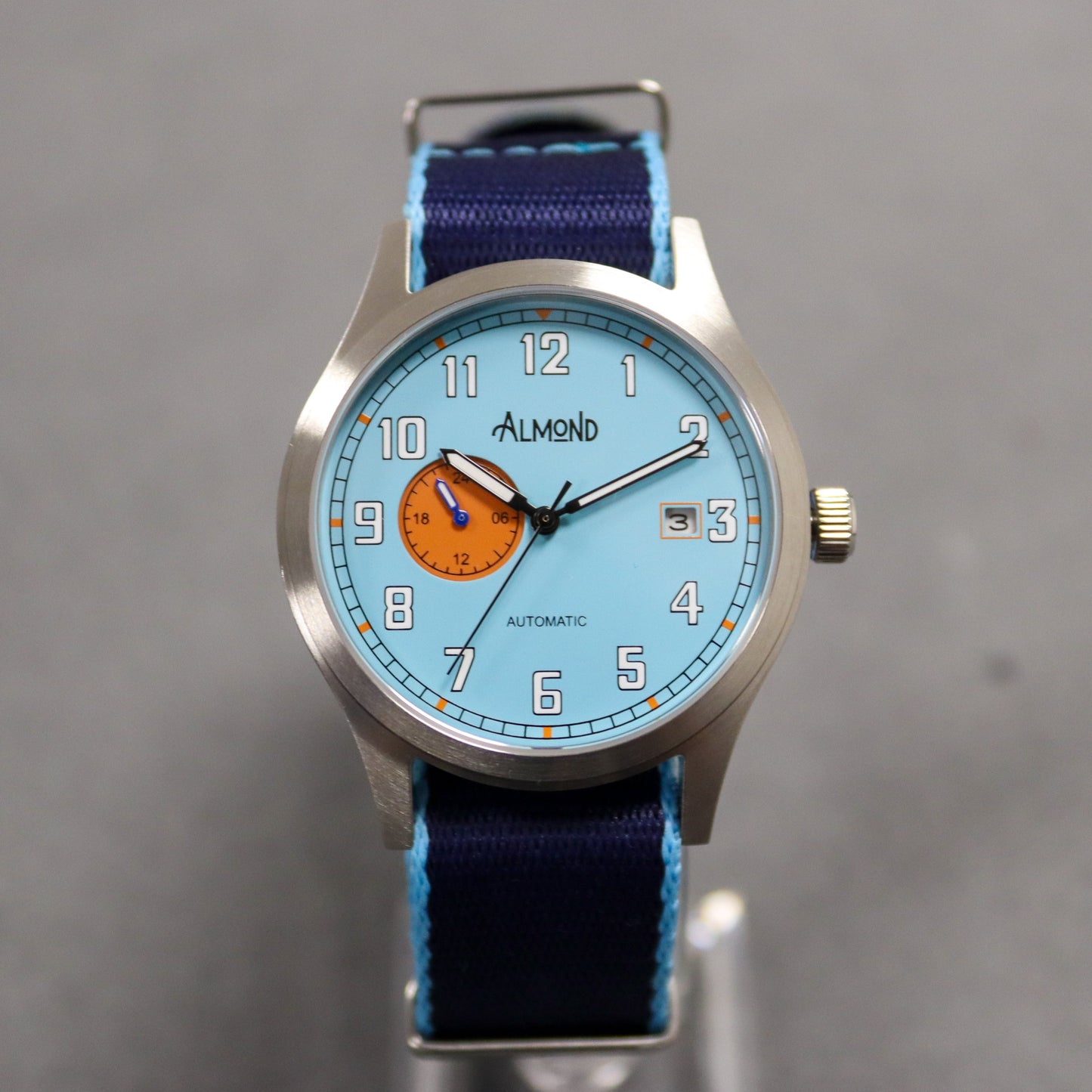 Almond Rifleman Field