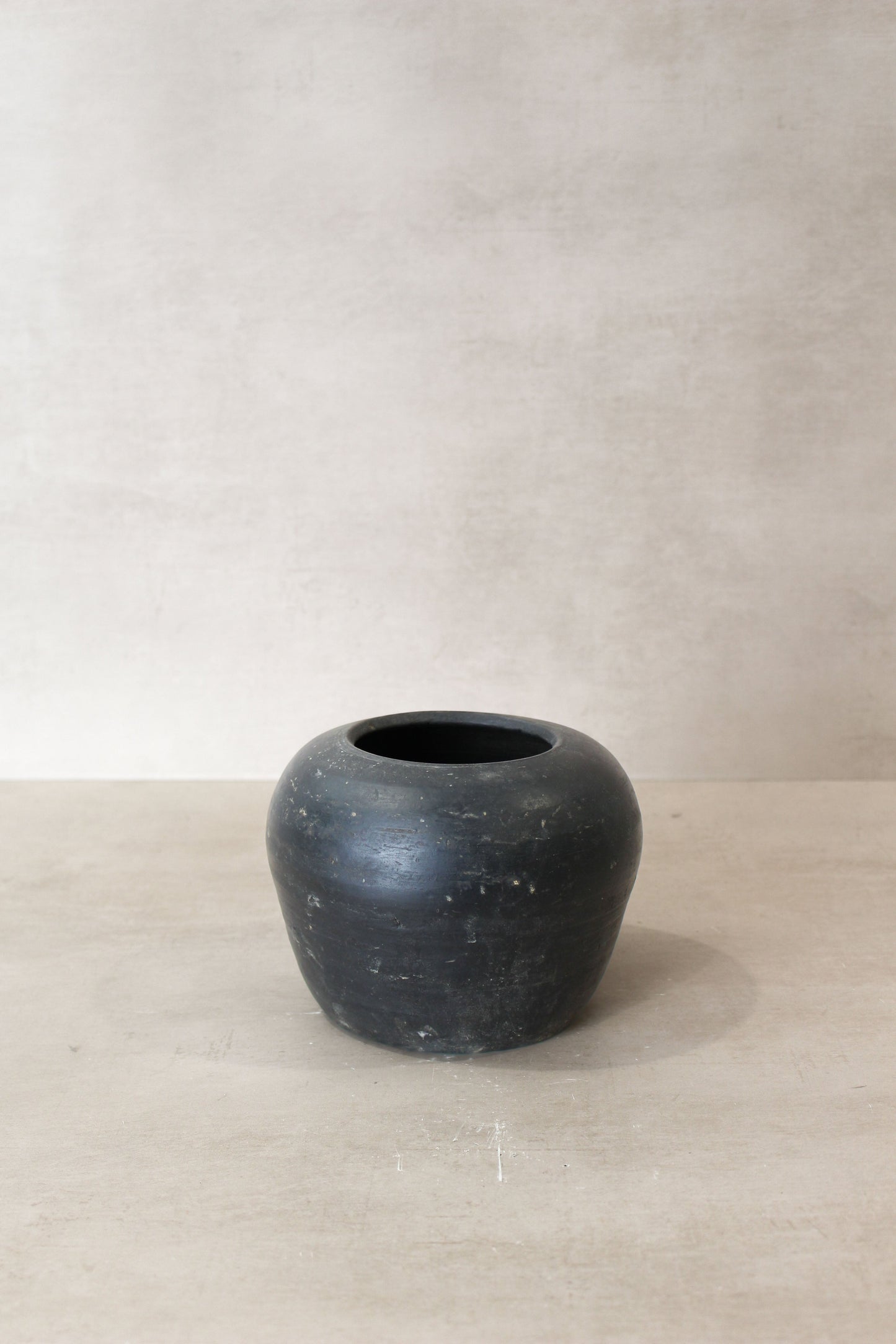 Vintage Dark Pot n° 46