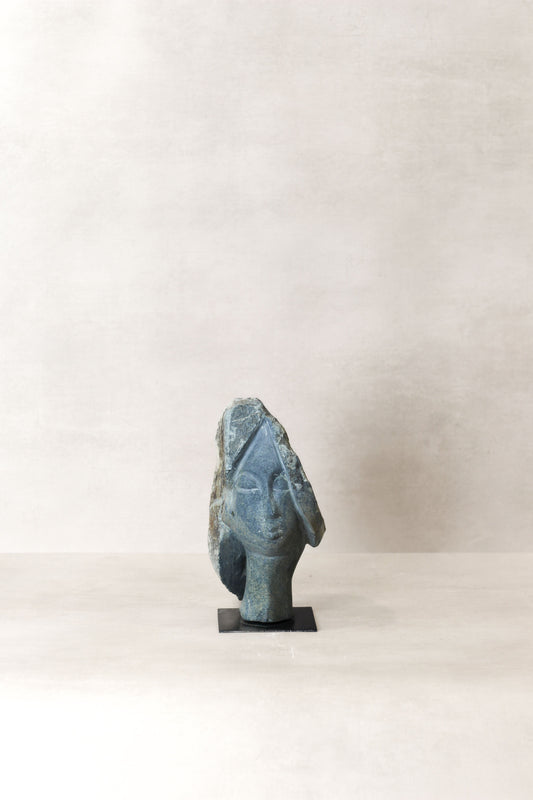 Stone head sculpture by Rizimu Chiwawa Zimbabwe (3006)