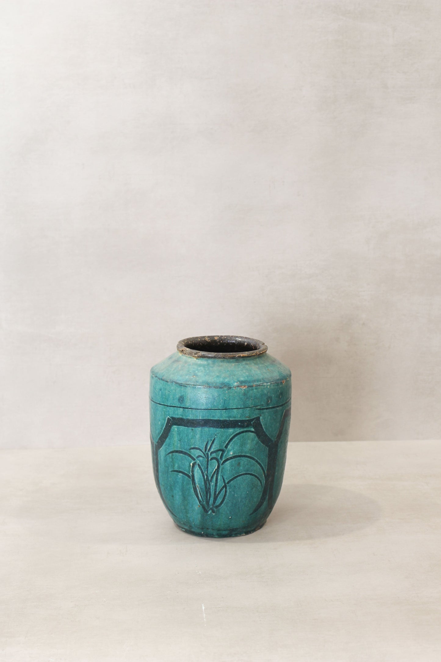 Vintage Emerald Green Pot - No 7