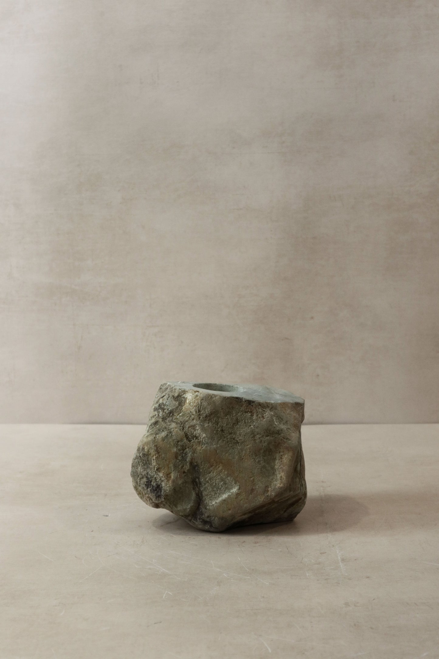 Natural Rough Edge Stone Candle holder - 98.1