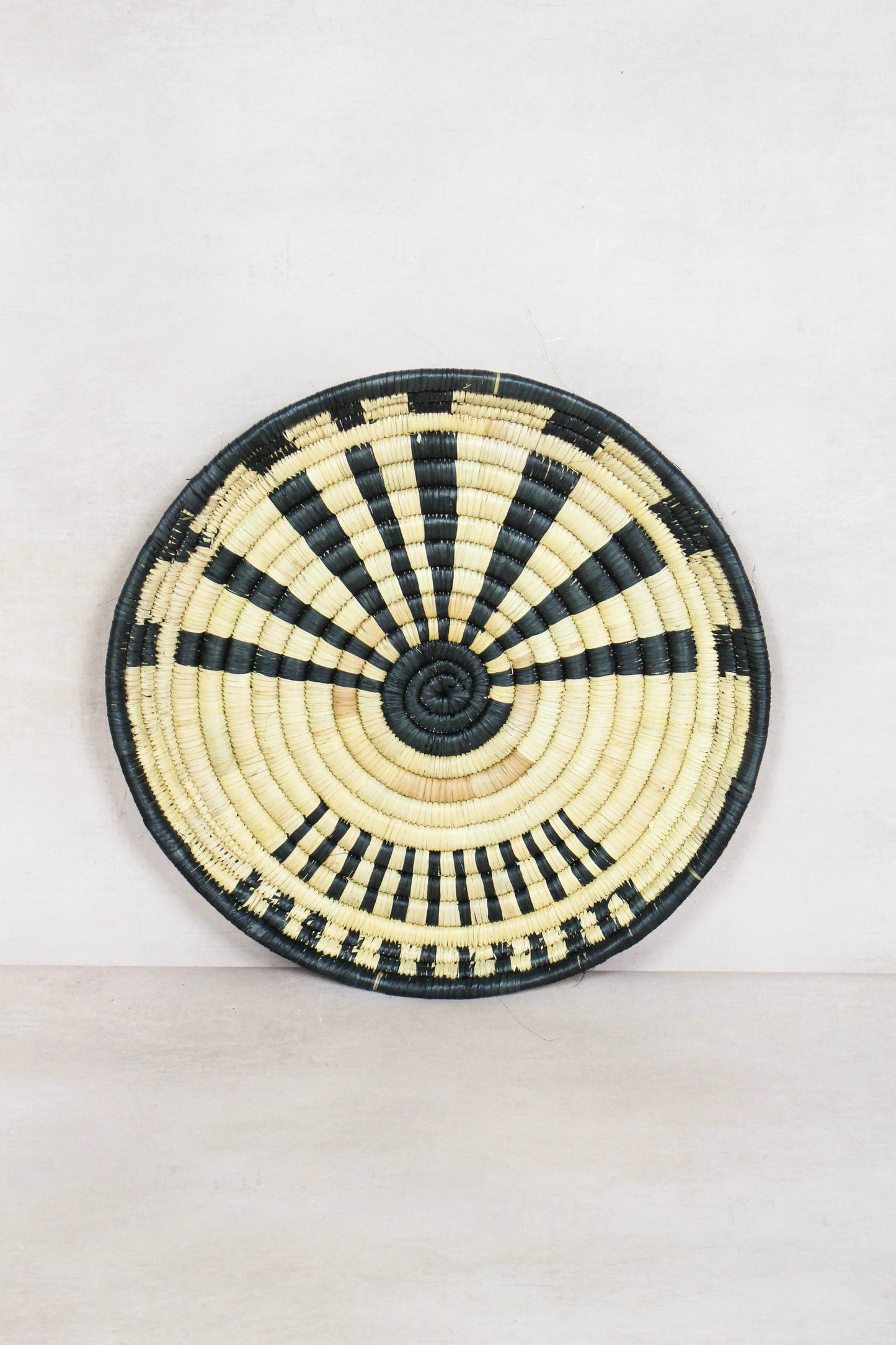 Malawi Wall Basket 40cm 40.4