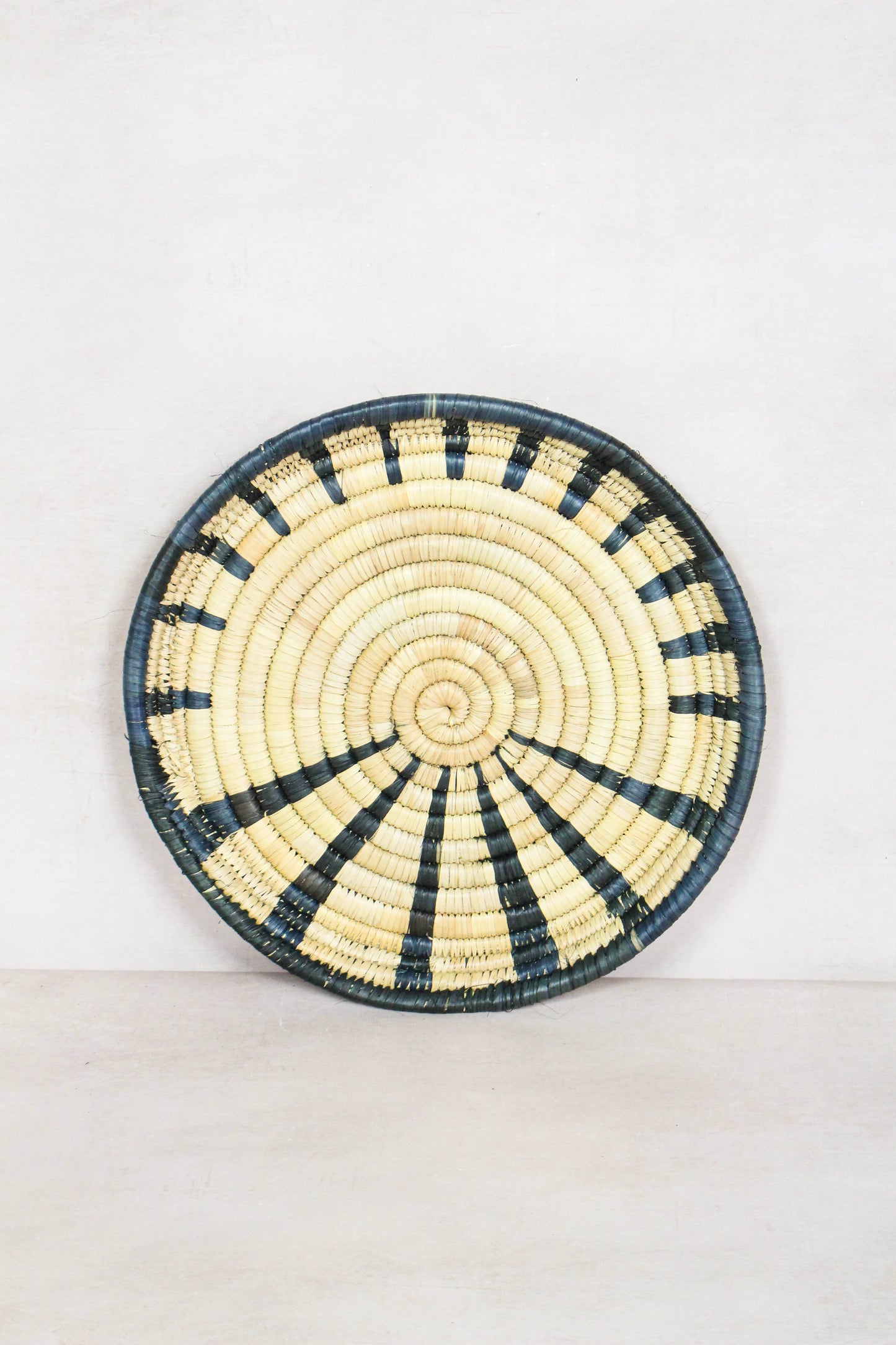 Malawi Wall Basket 40cm 40.6