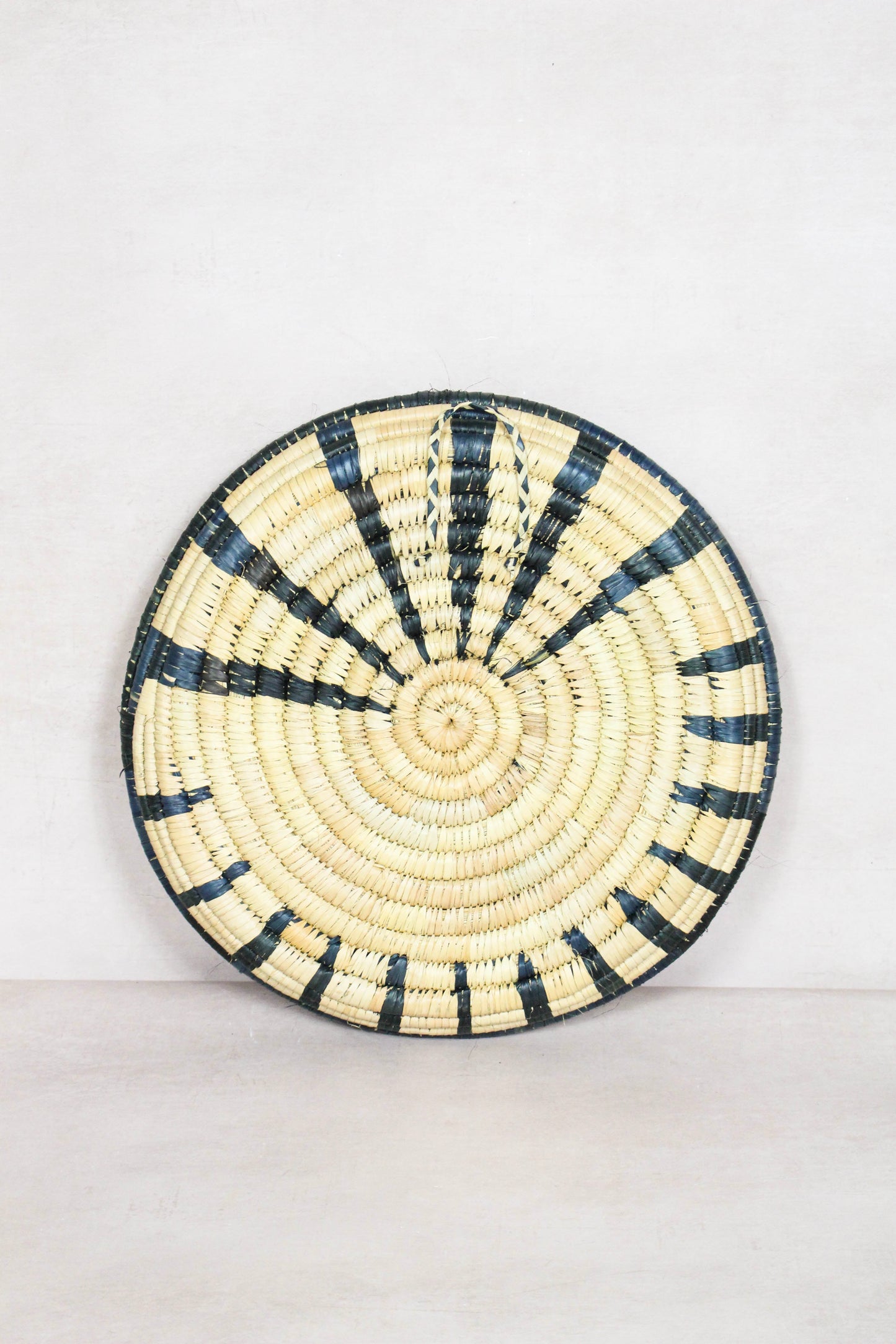 Malawi Wall Basket 40cm 40.6