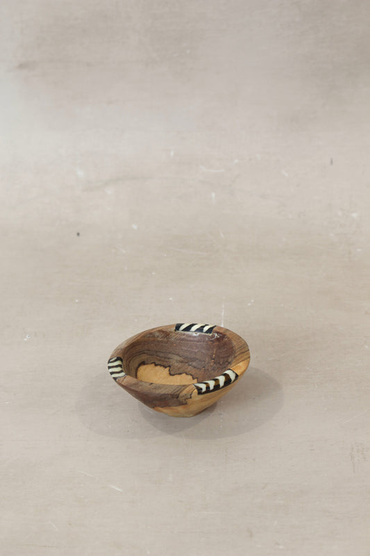 Wooden dish with inlay| WD01