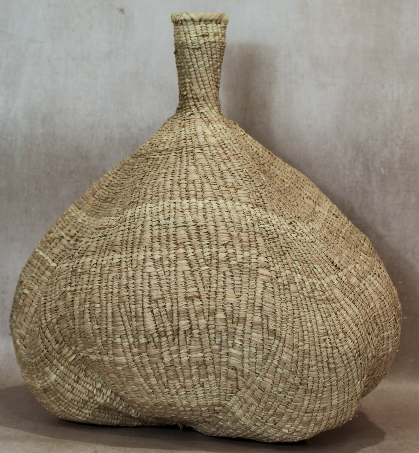 Garlic Gourd woven basket - Zimbabwe - 126.2