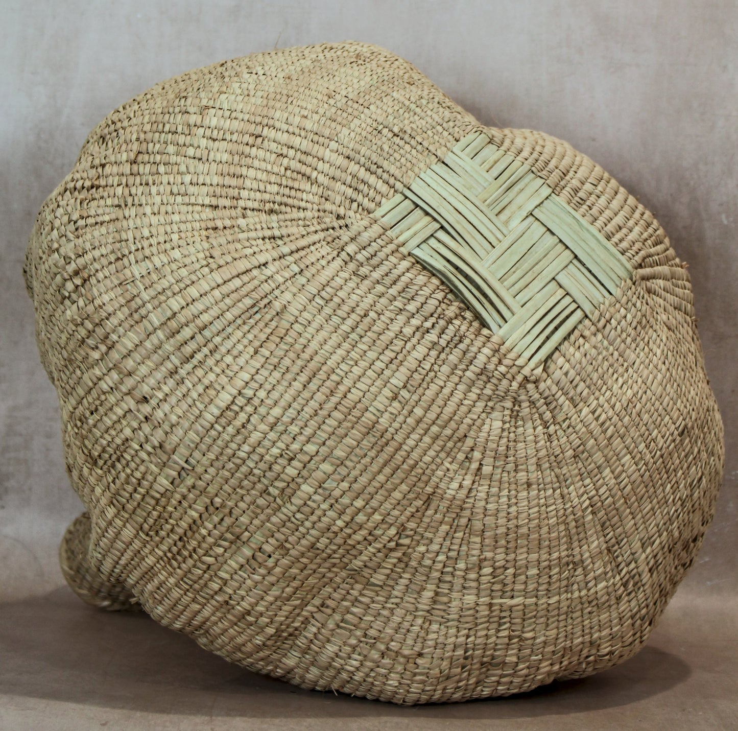 Garlic Gourd woven basket - Zimbabwe - 126.3