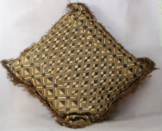 Vintage Showa Cloth Cushion - 25.1
