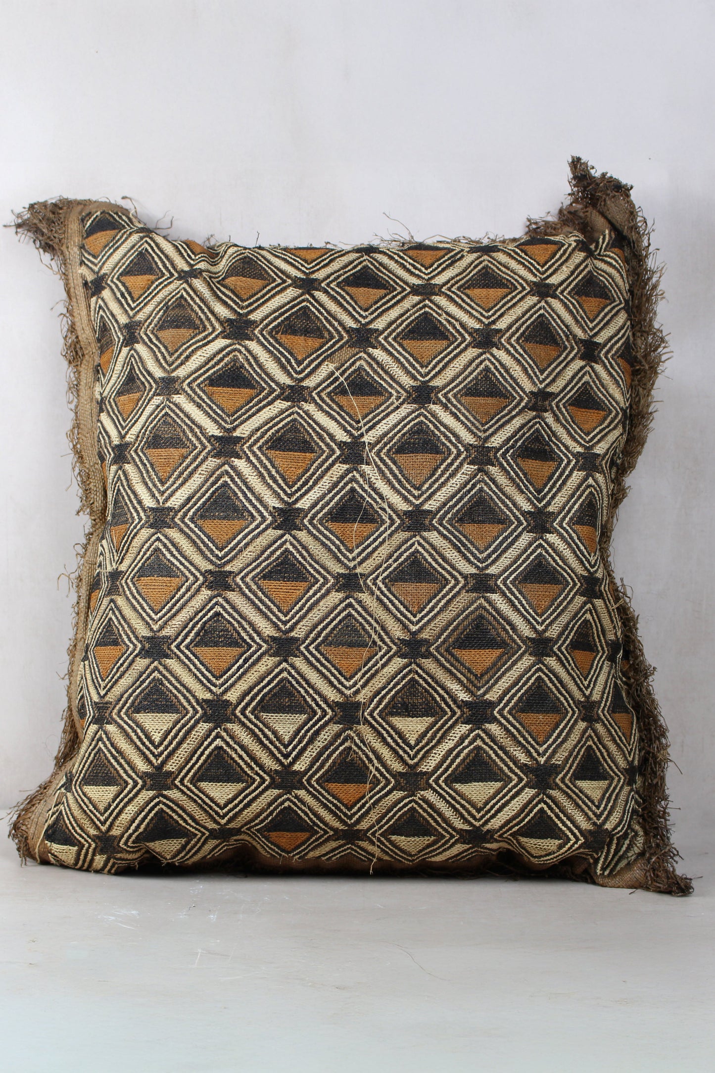 Vintage Showa Cloth Cushion - 25.2