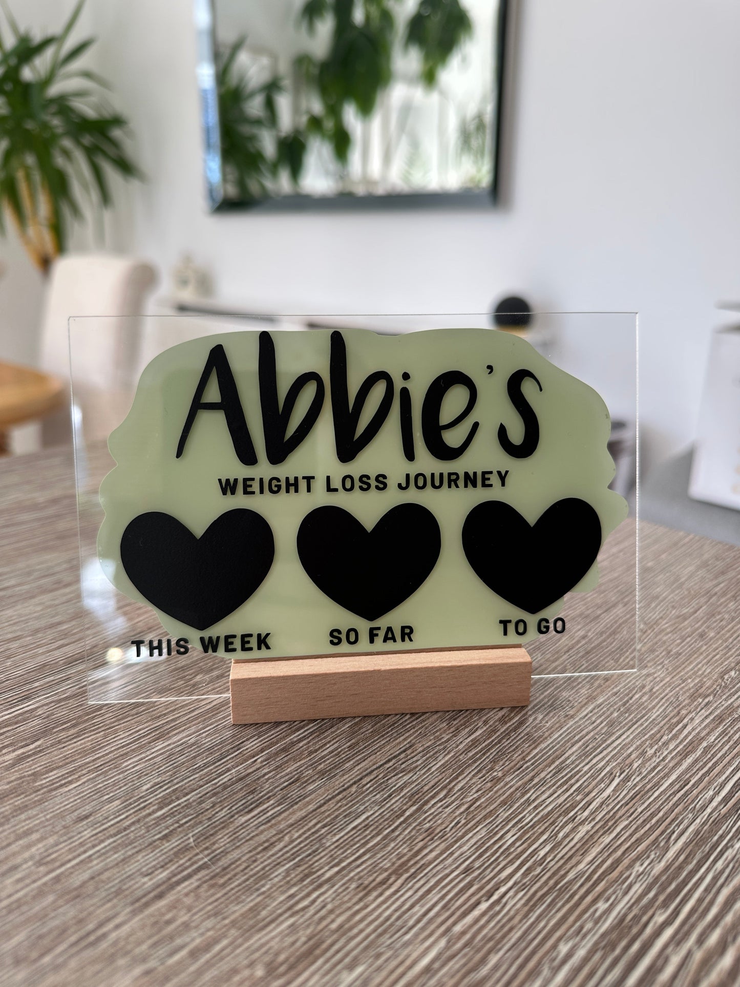 Personalised Name Wreath 10x15cm Clear Acrylic Painted Weight Loss Journey Slimming Couting Tracker Sign With Wooden Base & Drywipe Pen