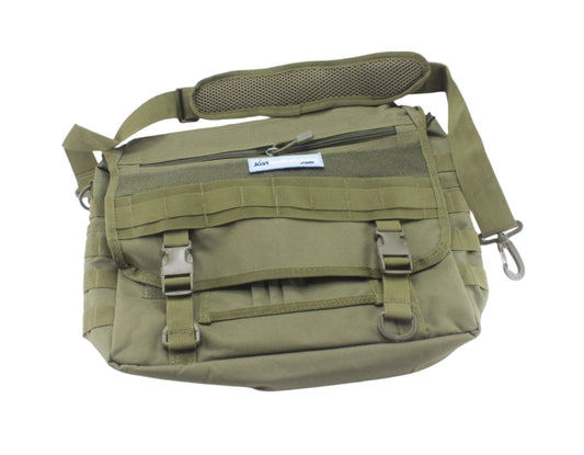 Shoulder kit bag. Large.