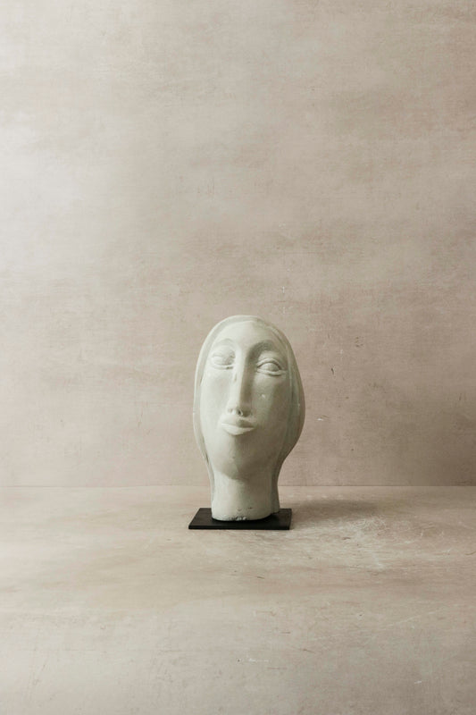 Stone head sculpture by Rizimu Chiwawa, Zimbabwe - 31.04