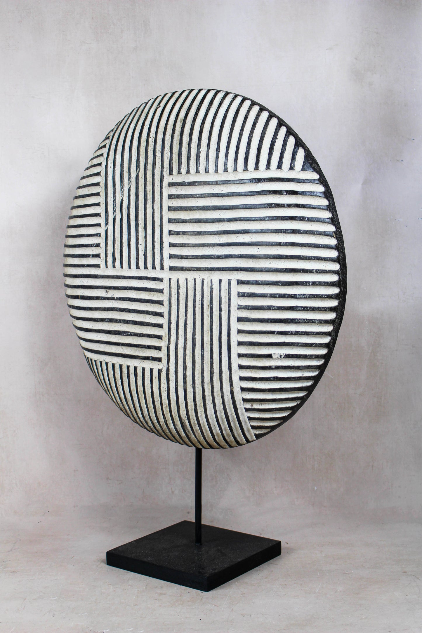 Cameroon Shield Round - 161.2