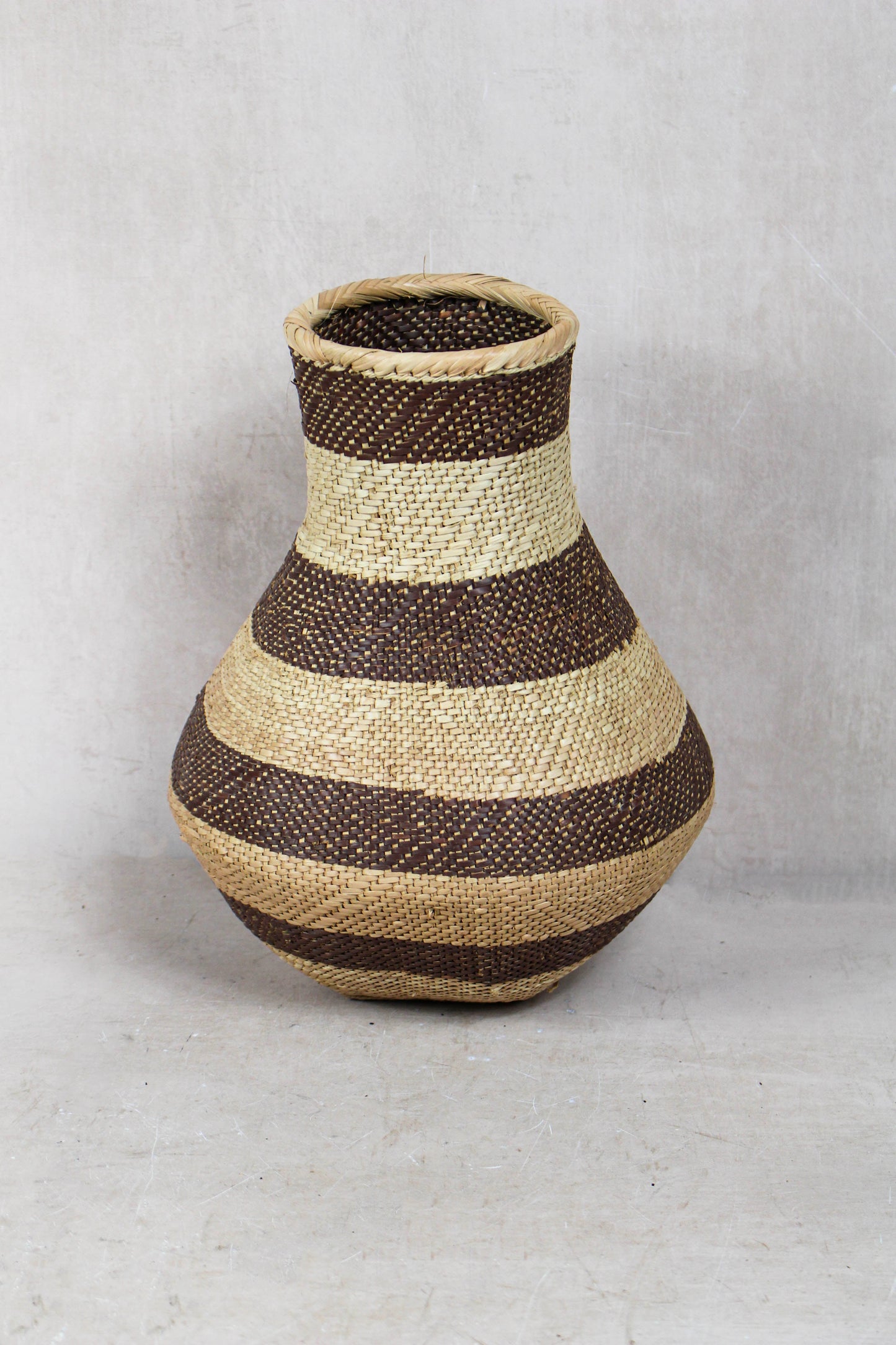Nongo basket - 122.1