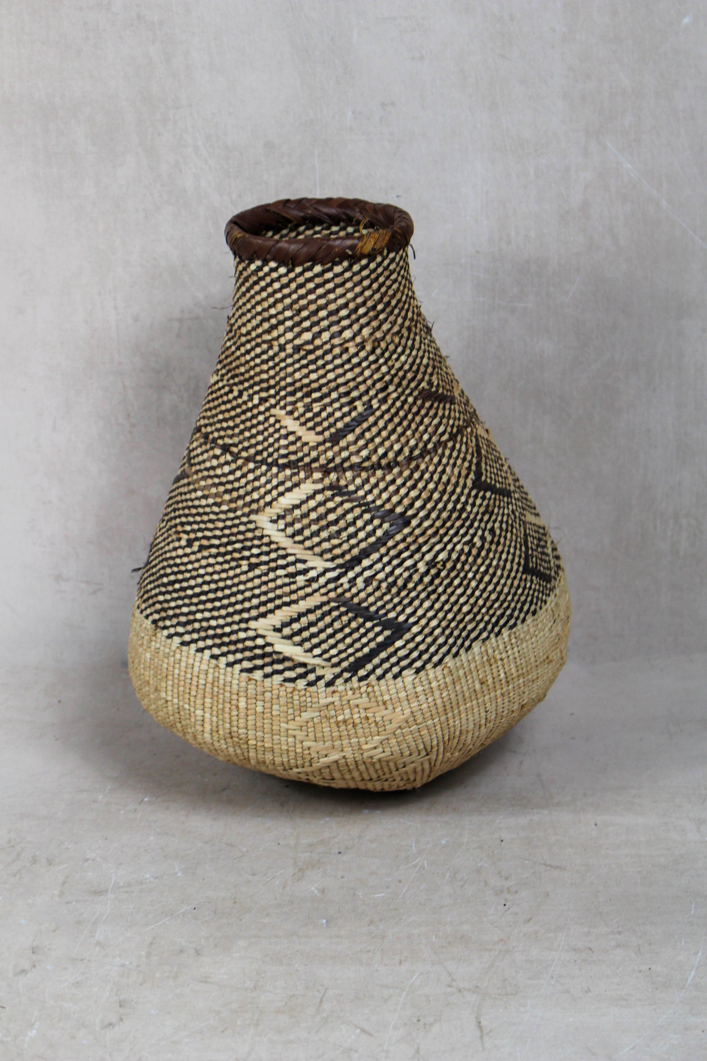 Nongo basket - 122.2