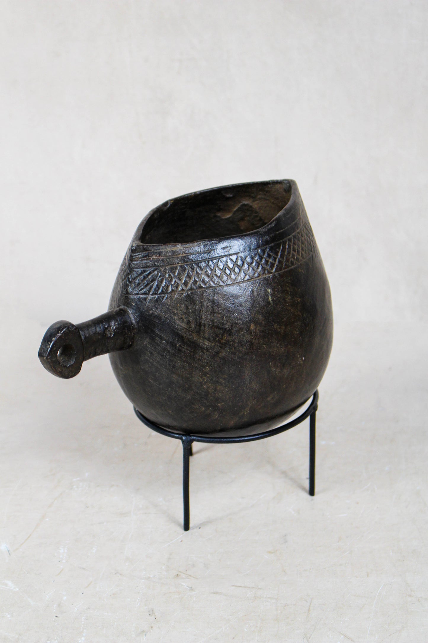 Bayaleng Jug, Congo - 97.4