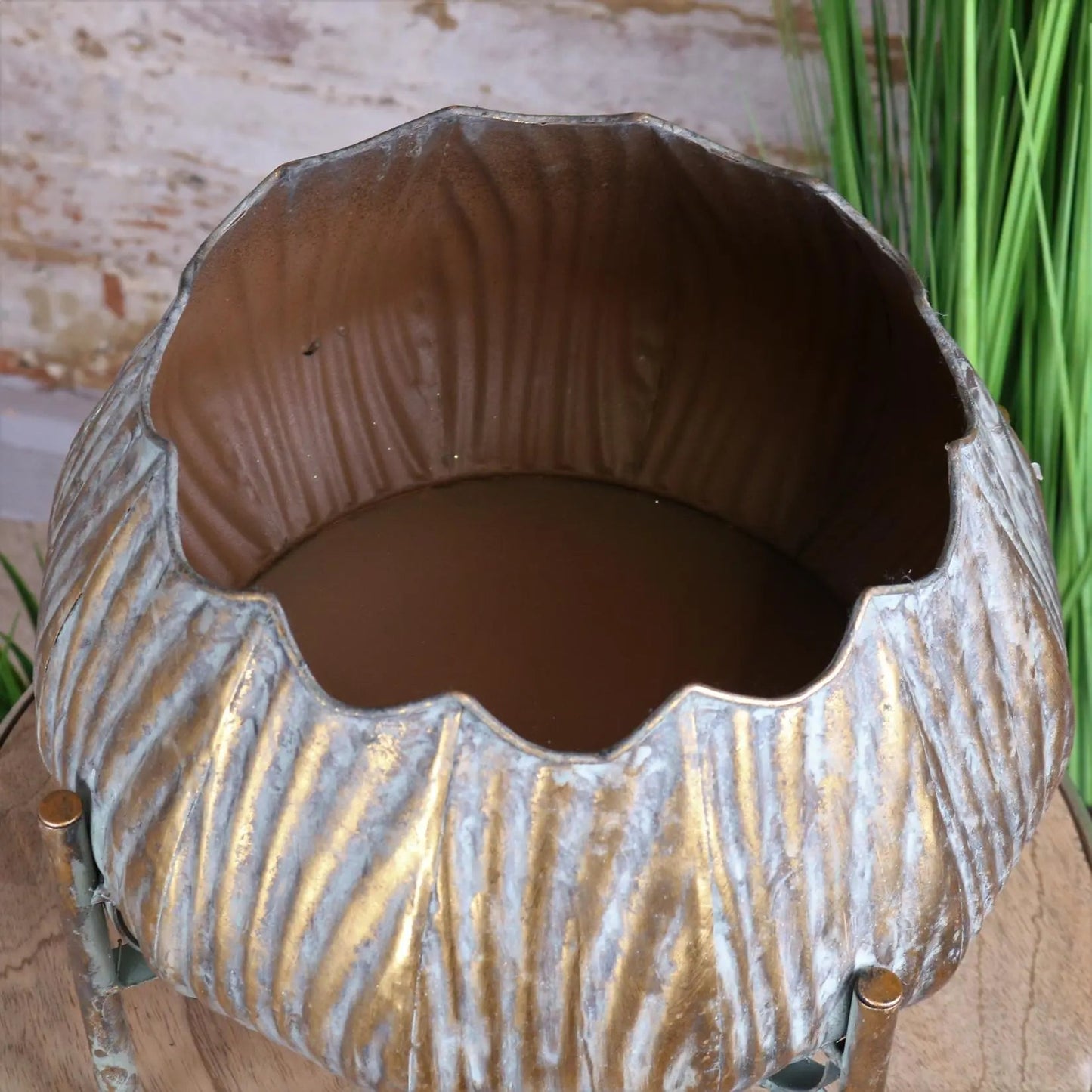 Dimma Plant Stand Gold