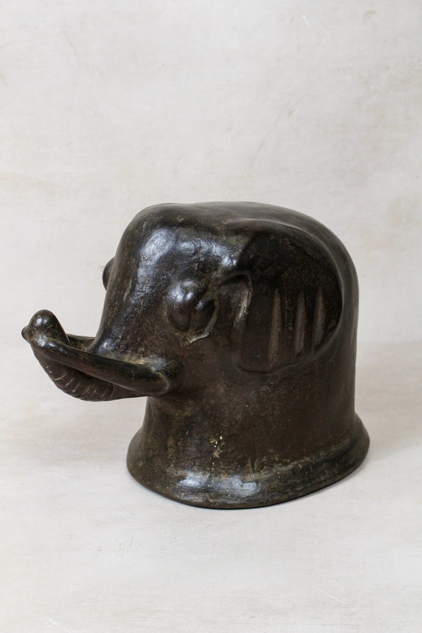Makonde Mangbetu Elephant Head Sculpture - 234.2