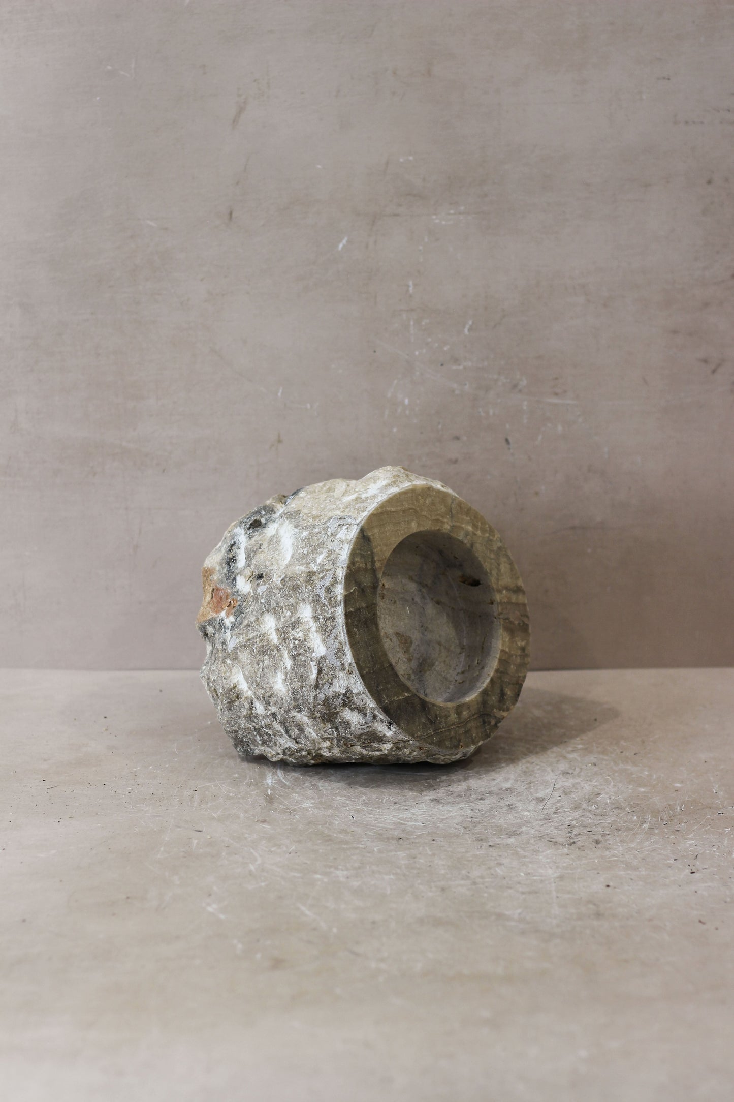 Rough Cut Onyx Candleholder XL 14.2