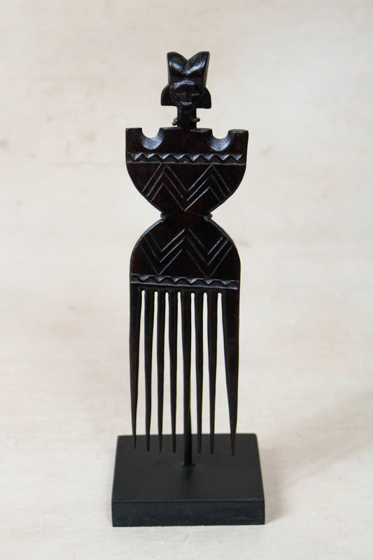 West African Carved Comb  240.1