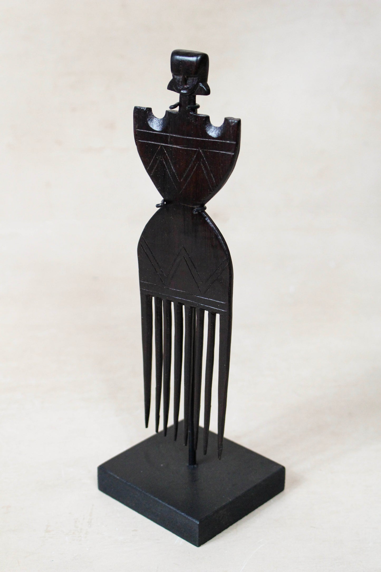 West African Carved Comb 240.3