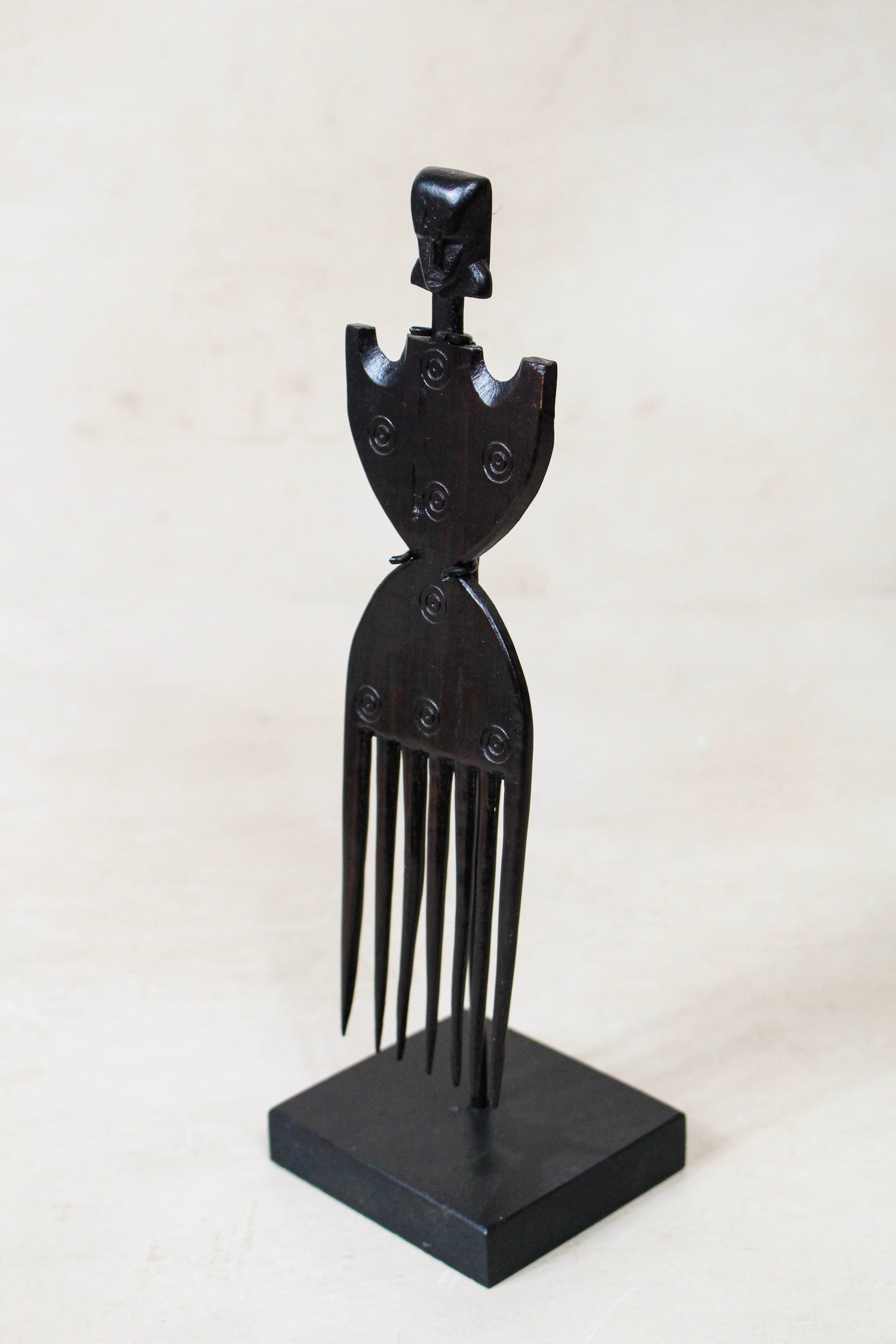 West African Carved Comb 240.4