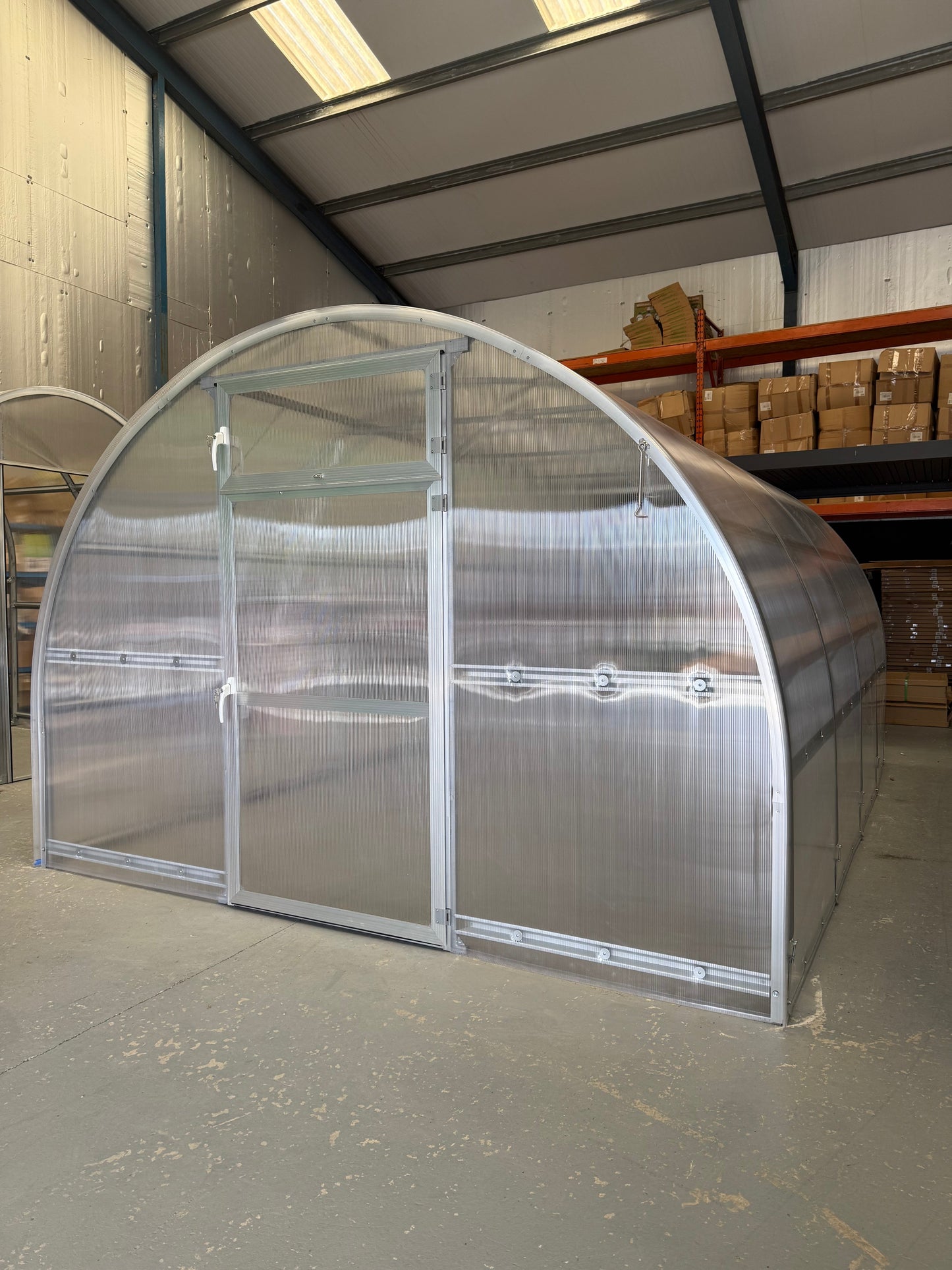 DOME 36M² (3M X 12M; 9.8FT X 39.4FT)
