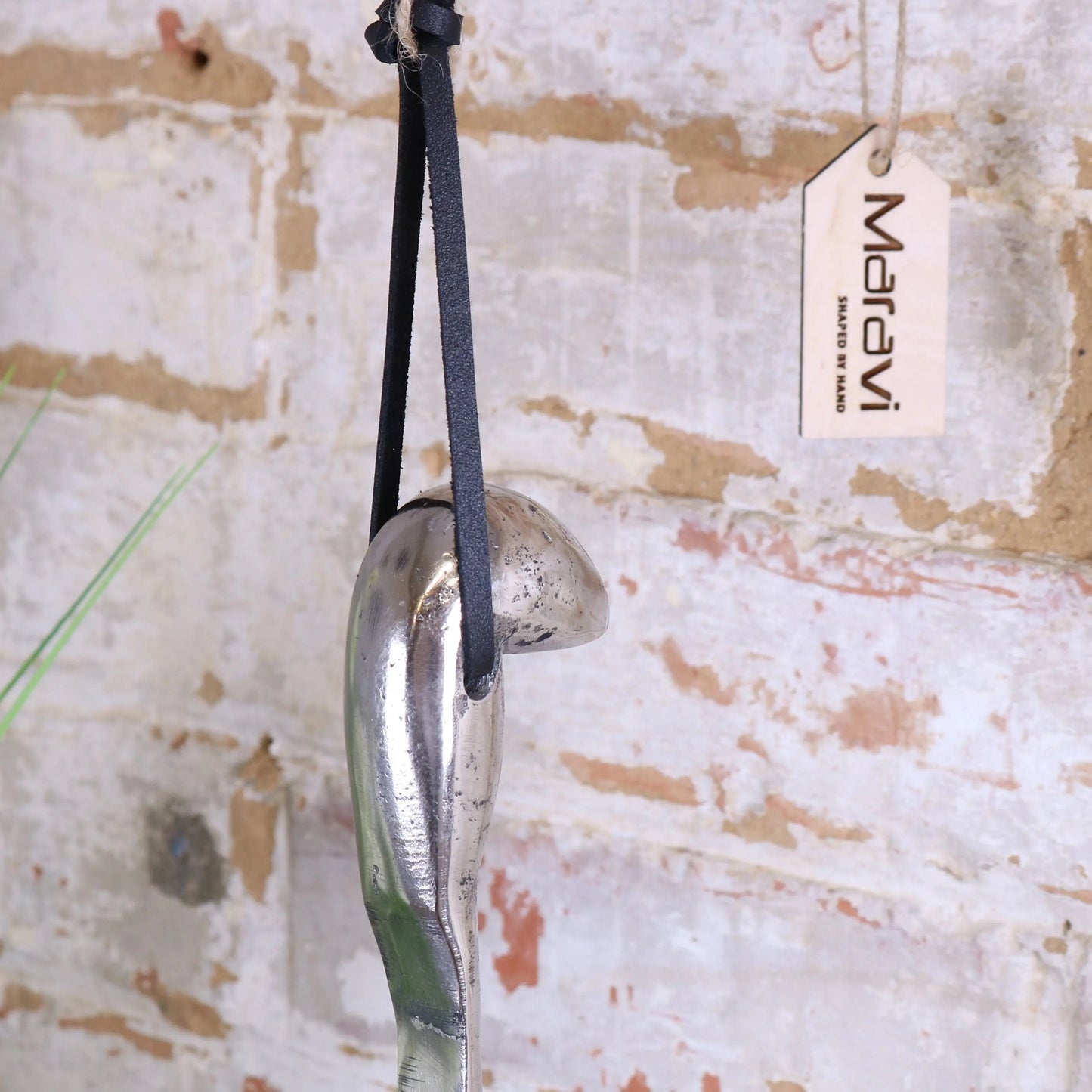 Kelsih Chunky Metal Shoe Horn Vintage Style