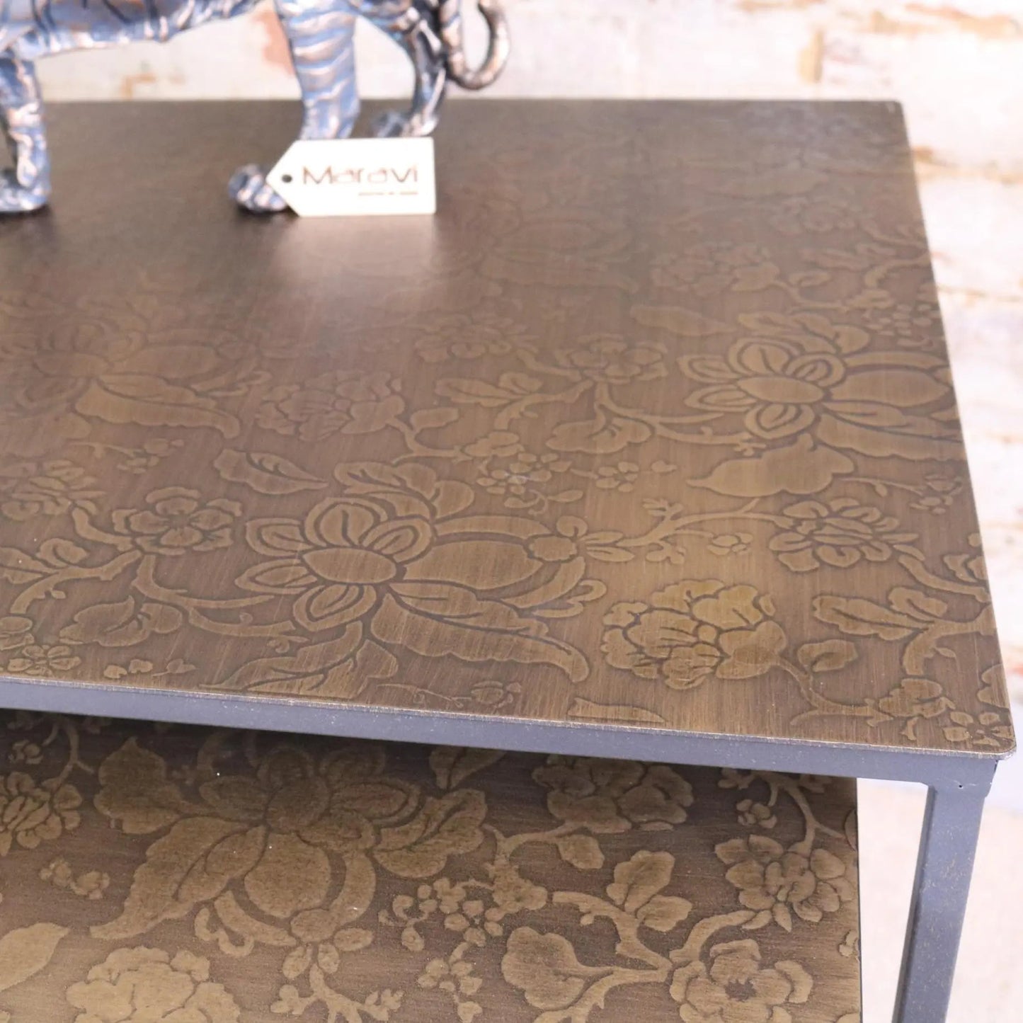 Supli Nest of 3 Tables Gold Embossed Flower Pattern